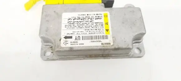 Chevrolet Captiva Airbag control unit/module 96866798