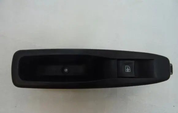 Renault Captur Electric window control switch 829614619R