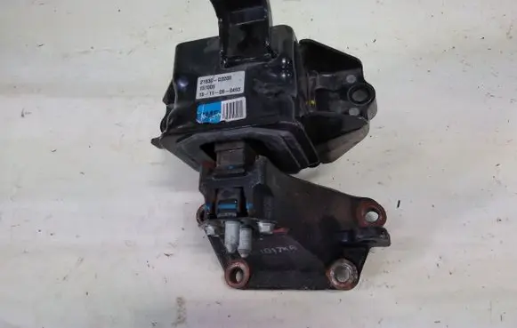 KIA Sportage Gearbox mounting bracket 21830-D9200