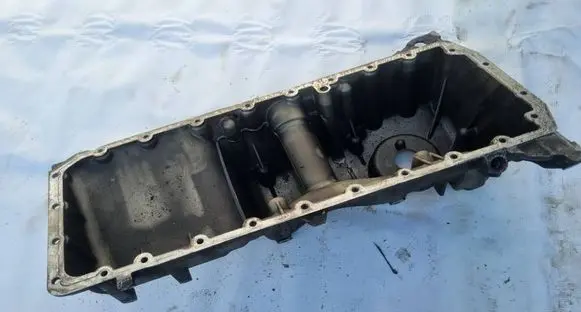 BMW 5 E60 E61 Oil sump 779307007