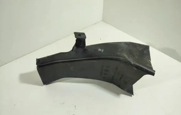 Chevrolet Camaro Intercooler air guide/duct channel 84210831