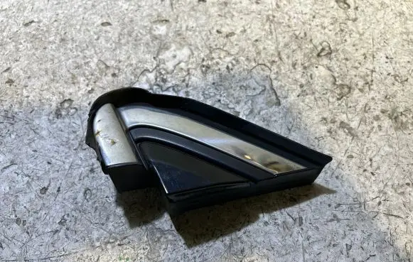Honda CR-V Other front door trim element 212831263