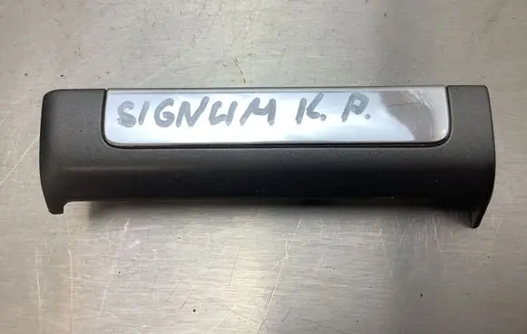 Opel Signum Dashboard glove box trim 13204491