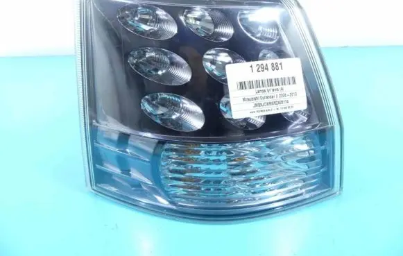 Mitsubishi Outlander Rear/tail lights 220-87813 IMPRK1294881