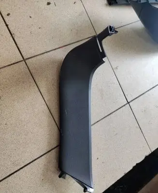 Porsche Cayenne (92A) Tailgate/trunk side cover trim 7P5867588A 889498984