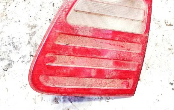 Mercedes-Benz E W210 Tailgate rear/tail lights a2108202464