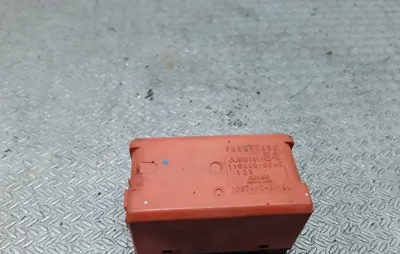 Mitsubishi Lancer Other control units/modules 1106000040 MN141184