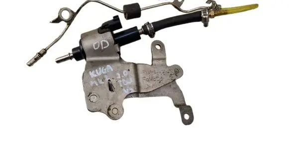 Ford Kuga II Fuel injection high pressure pump FV419A407AB