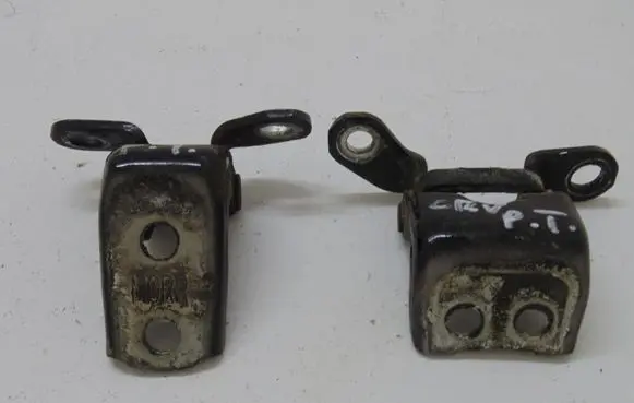 Honda CR-V Rear door hinge set 