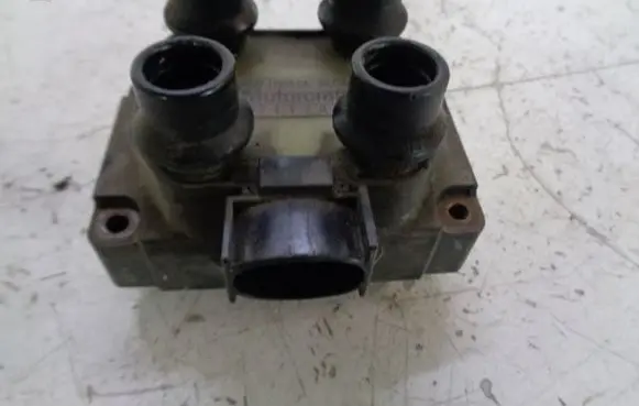 Ford Puma High voltage ignition coil 928F12029CA