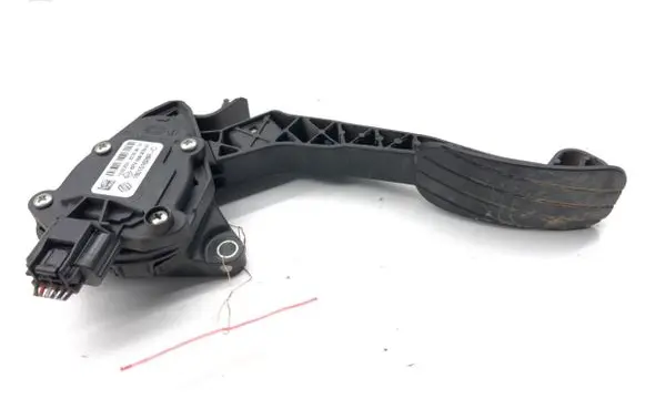 Renault Master III Accelerator throttle pedal 180101626R