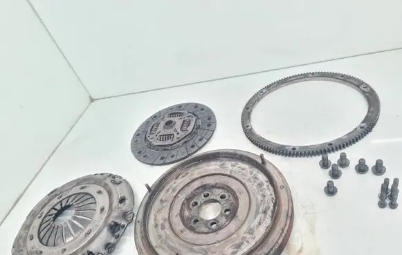 Skoda Superb B6 (3T) Clutch set kit 03L26101202 03PA3912 03L141032A