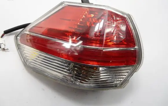 Nissan X-Trail T32 Rear/tail lights