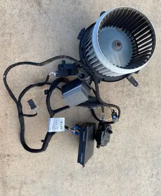 Peugeot Partner III Heater fan/blower 5P1330100 10480001597109