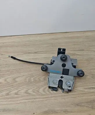 Volvo XC60 Tailgate/trunk/boot lock/catch/latch 31253170