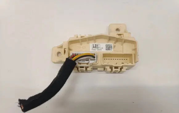 Hyundai Kona I Fuse module 91940CM010