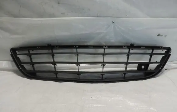 Opel Corsa D Front bumper lower grill 13231589