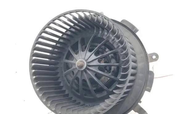 Opel Zafira B Heater fan/blower A3370G