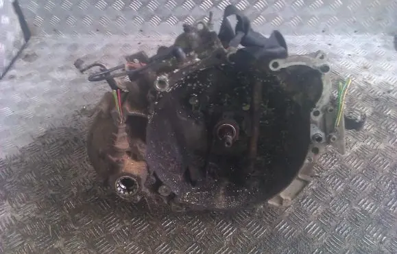 Peugeot 406 Manual 5 speed gearbox 20ch41