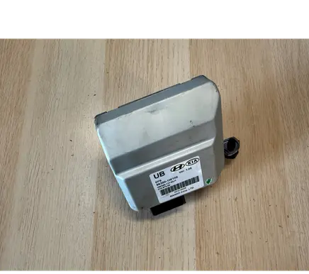 KIA Rio Electric power steering pump 563001W100