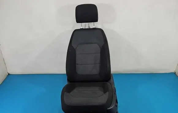 Volkswagen PASSAT B7 Front driver seat IMPRK1579352