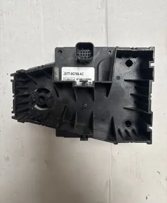Ford Focus Distronic sensor radar JX7T9G768AC