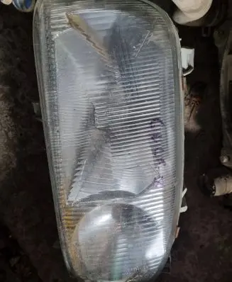 Volkswagen Golf III Headlight/headlamp 22927777