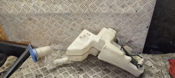 Volkswagen Touran I Windshield washer fluid reservoir/tank 1T0955453C
