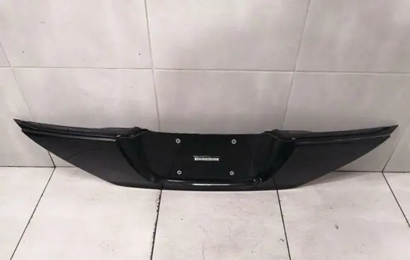 Mercedes-Benz SL R230 Tailgate trim A2307500137