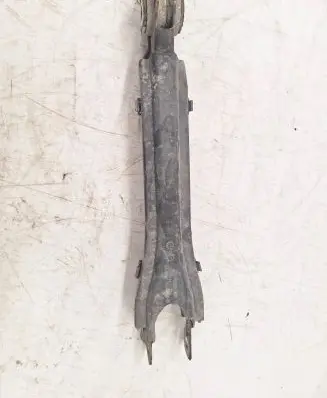 Mercedes-Benz C W204 Rear control arm A2043521488