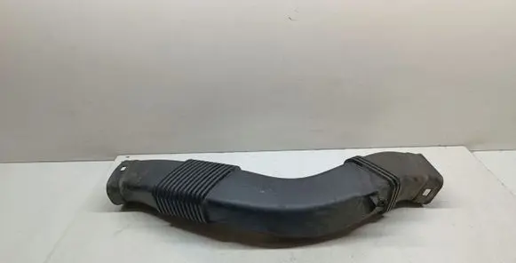 BMW 5 F10 F11 Air intake hose/pipe 8513454 13718513454