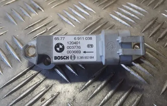 BMW X5 E53 Airbag deployment crash/impact sensor 0285002064 65776911038 6911038