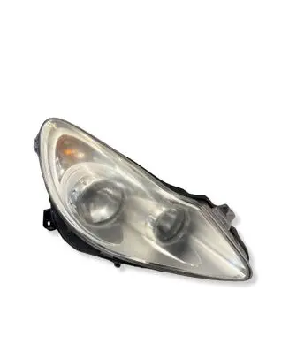 Opel Corsa D Headlight/headlamp 13186382 89313300