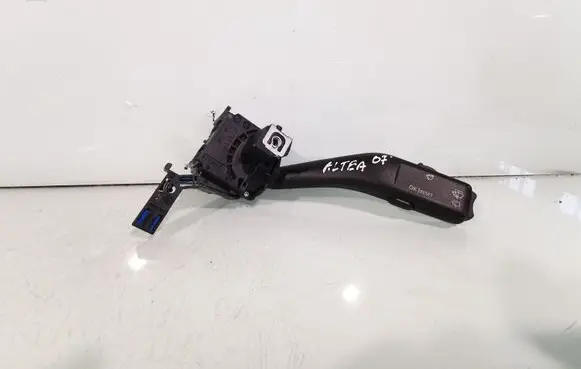 Seat Altea XL Wiper control stalk 1K0953519A