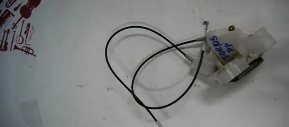 Subaru Forester SF Front door lock