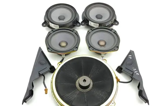 Nissan 350Z Audio system kit 28156AM900 260274001710652A 28156AL500