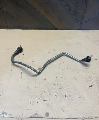 Peugeot 308 Fuel injector supply line/pipe 