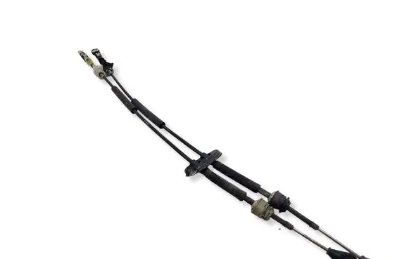Opel Mokka Gear shift cable linkage 55597758