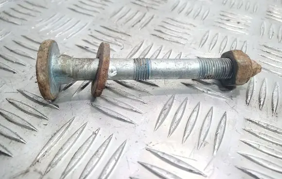 Mercedes-Benz C W202 Front suspension camber bolt 
