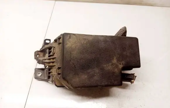 Toyota RAV 4 (XA30) Fuse box set 
