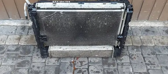 BMW 1 E81 E87 Coolant radiator 