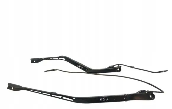Volvo S90, V90 Front wiper blade arm
