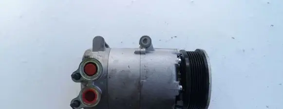 Ford Focus Air conditioning (A/C) compressor (pump) AV61-19D629-C2C