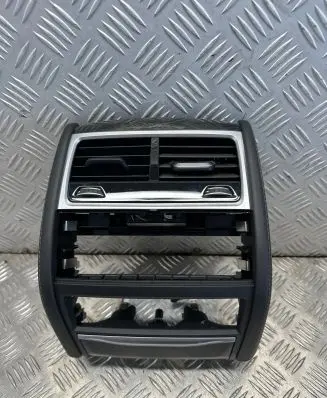 BMW 7 G11 G12 Rear air vent grill 51169302186