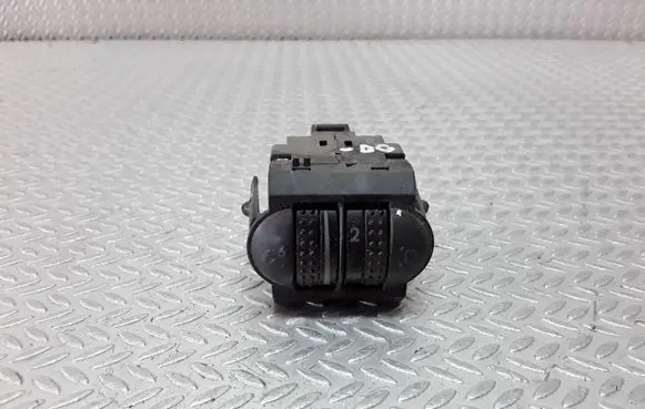 Volkswagen PASSAT B5 Headlight level height control switch