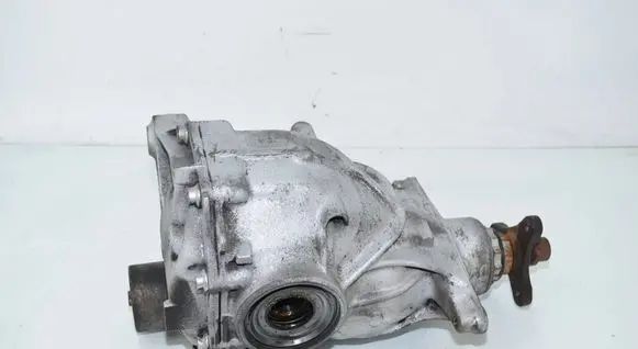 BMW 5 GT F07 Rear differential 7578152 33107578152 33107578151