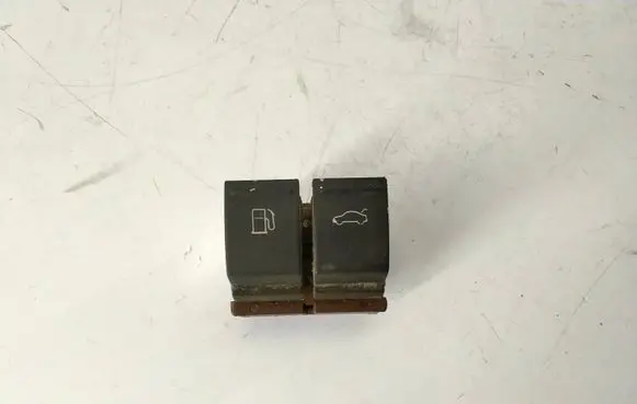Volkswagen PASSAT B6 Fuel tank opening switch 3C0959903 348501S