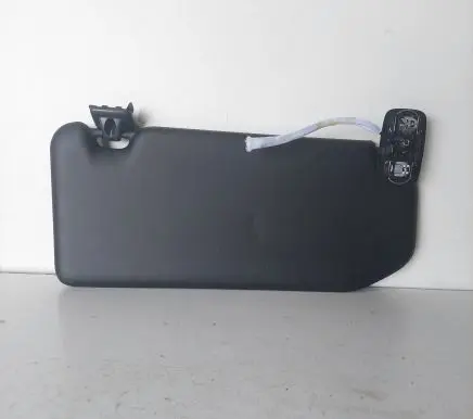 Peugeot 5008 II Sun visor