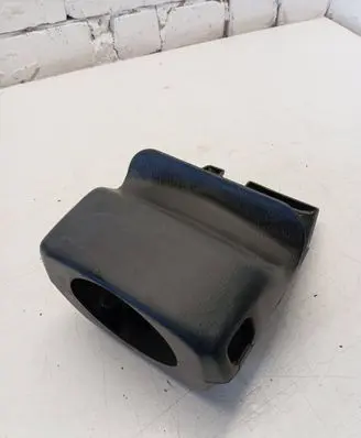 Ford Ranger Steering wheel column trim UR5660231
