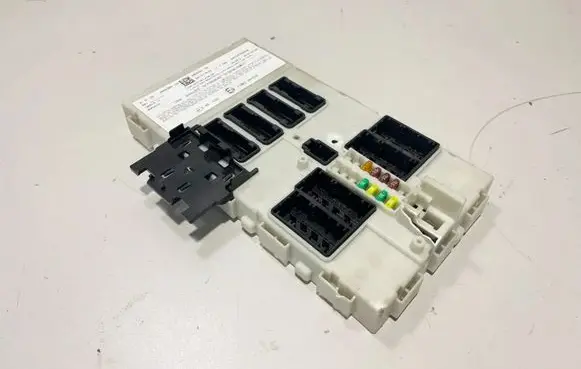 BMW 4 F36 Gran coupe Central body control module 9868384
